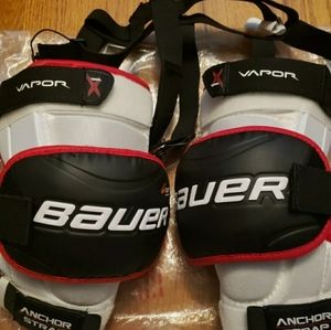 Bauer Vapor 1x Junior Goalie Knee Guards Strap Set